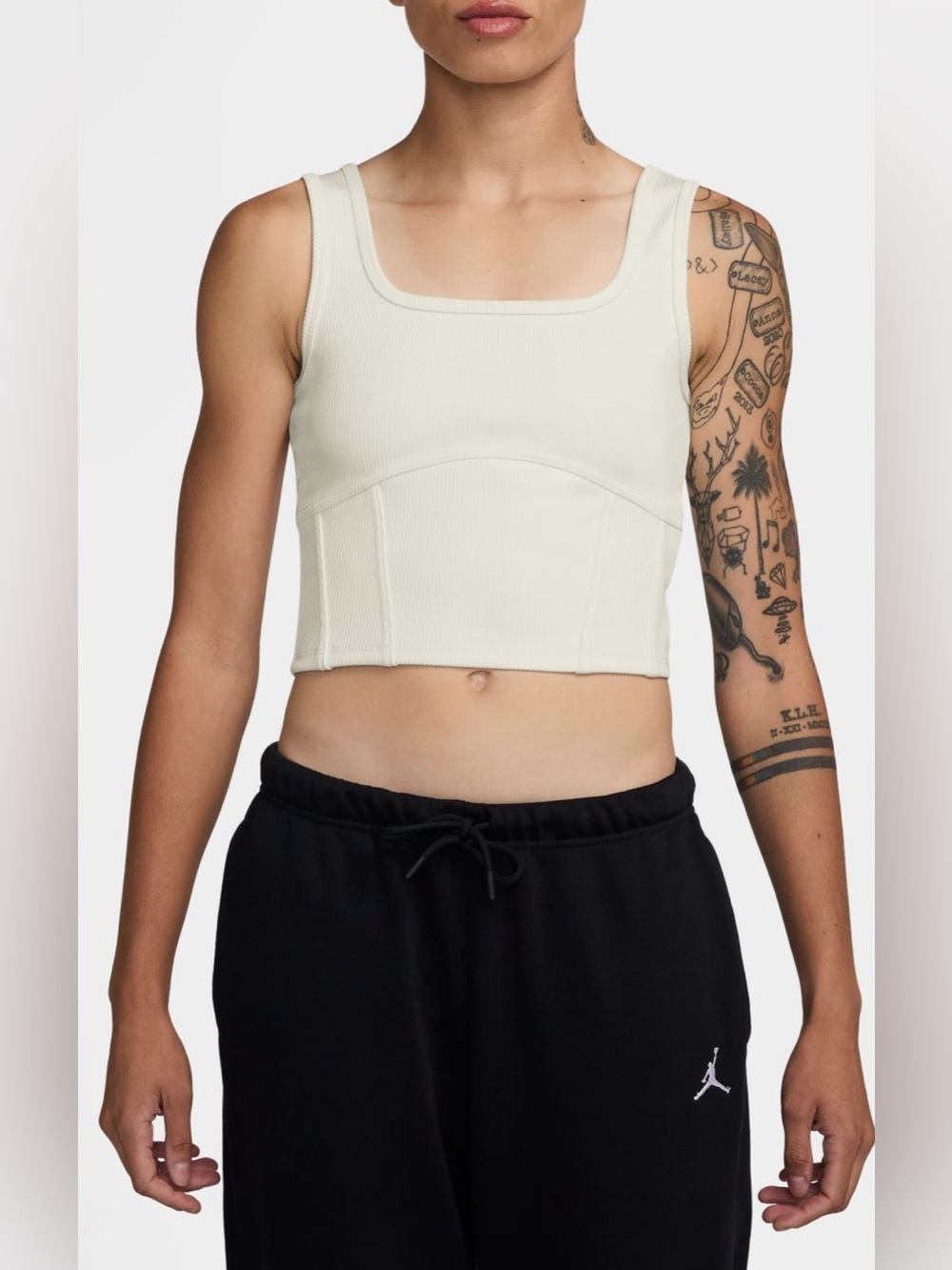 Nike Crop Tank
in 133 Sail